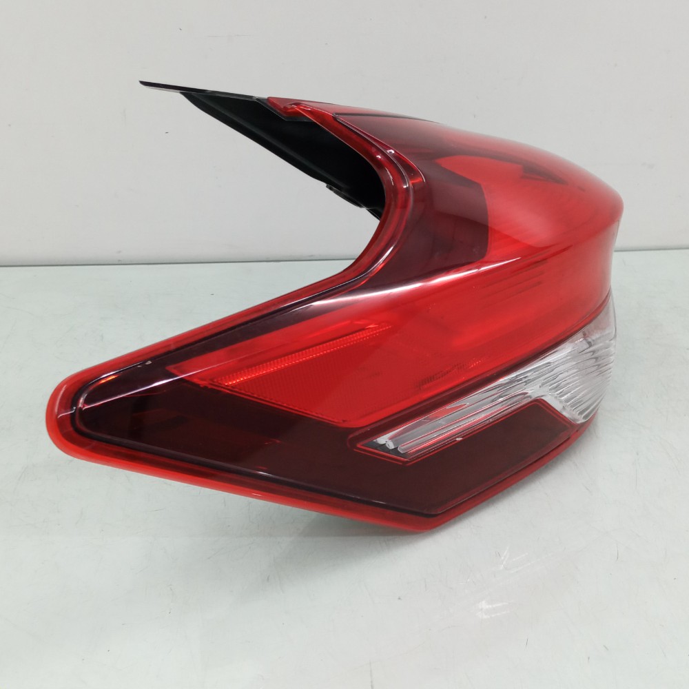 Lanterna Esquerda Nissan Kicks 2017/2021 Original Recuperado Esquerdo/motorista 2