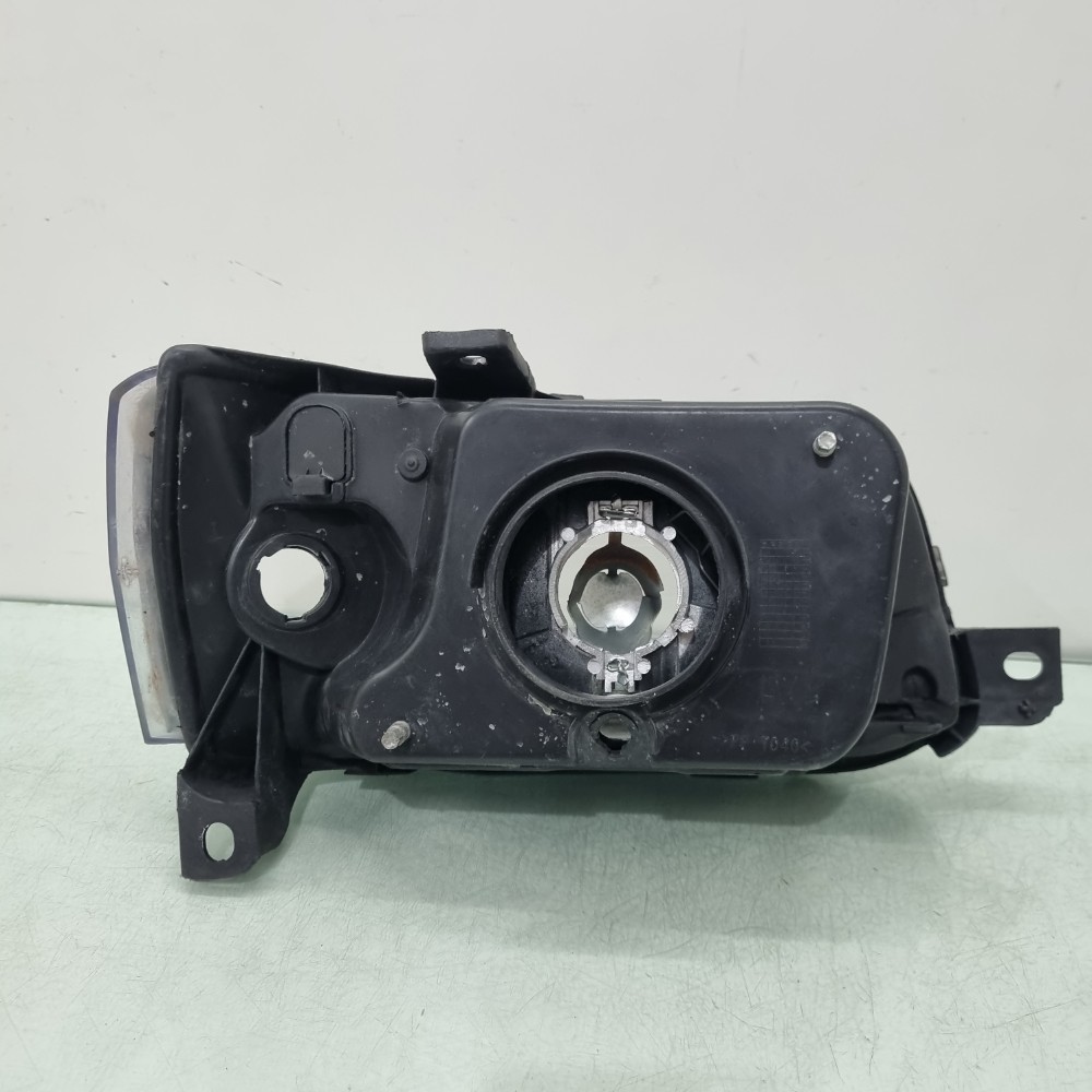Farol Do Lado Esquerdo Fiat Uno Fire Modelos 2005/2010 Esquerdo/motorista 8