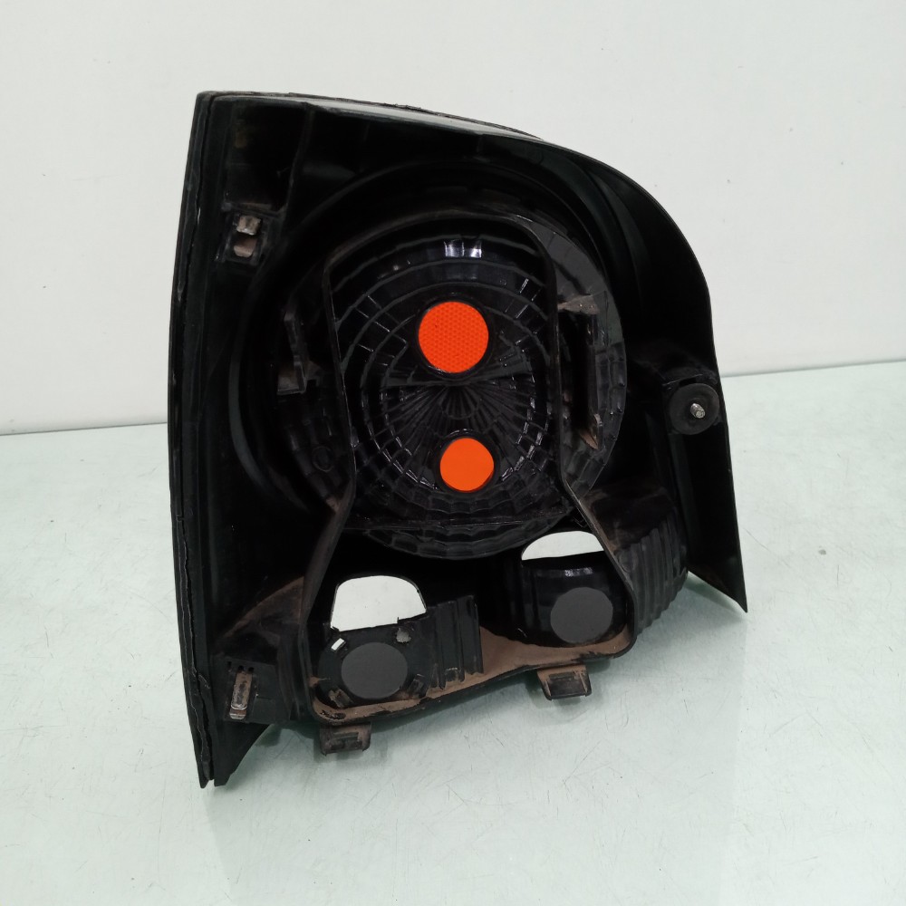 Lanterna Do Lado Direito Volkswagen Polo Hatch 2007/2016 Direito/passageiro 4