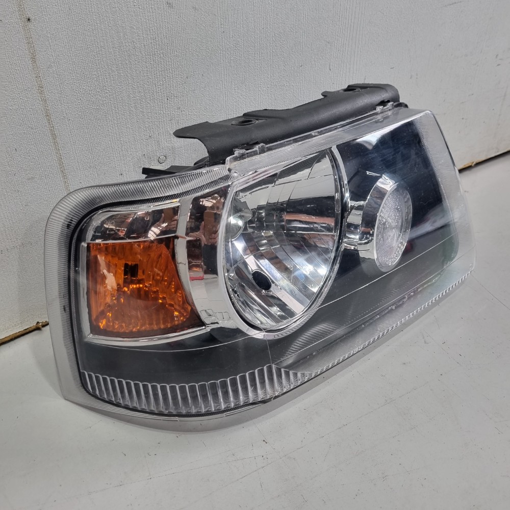 Farol Do Lado Direito Ford Ranger Modelos 2005/2008 Direito/passageiro 2
