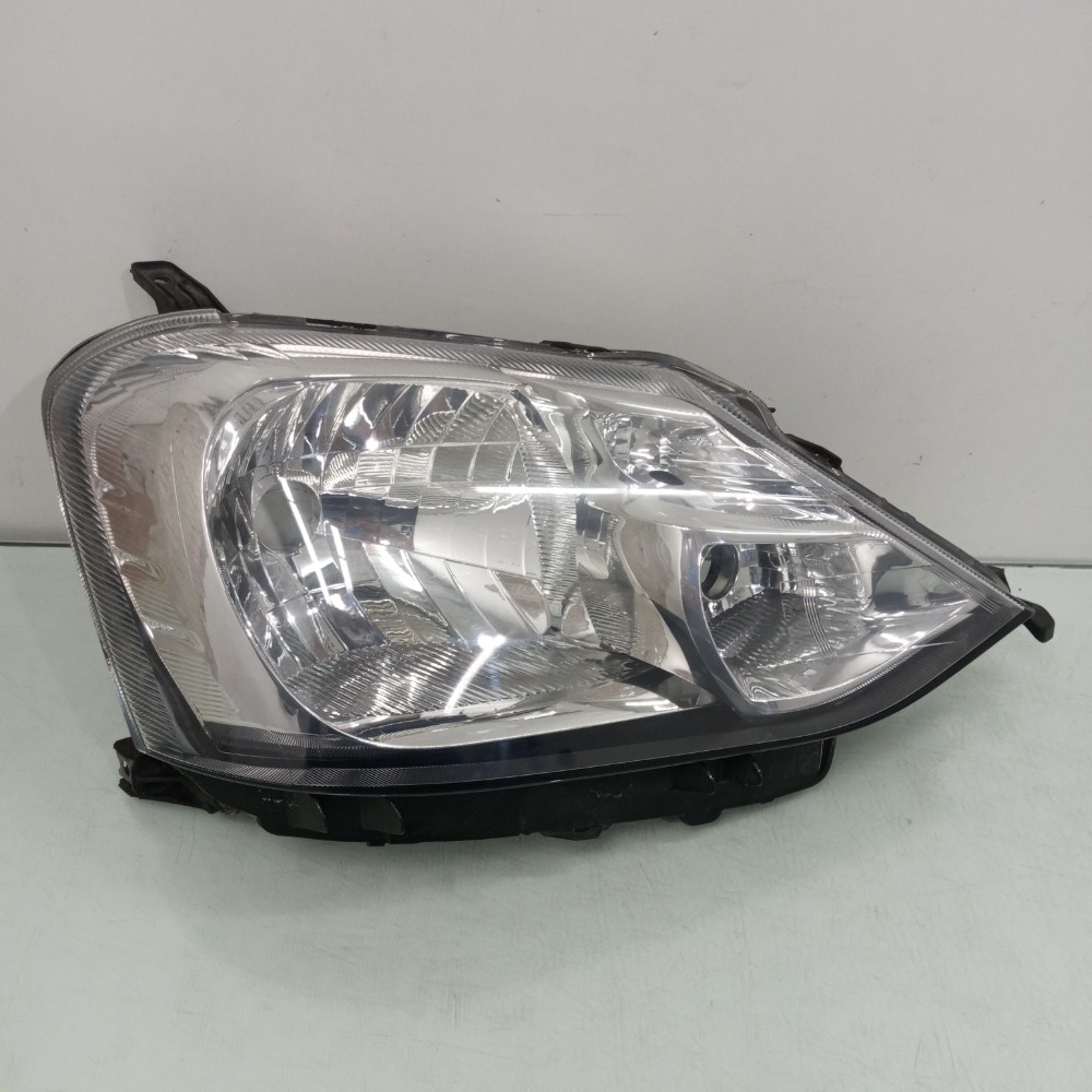 Farol Do Lado Direito Toyota Etios Modelos 2016/2019 Direito/passageiro 1