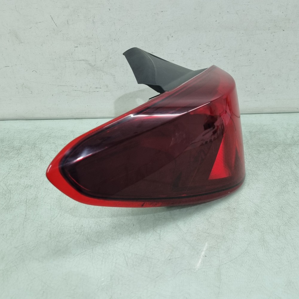 Lanterna Esquerda Sem LED Chevrolet Onix Hatch 2020/2024 Rec 2