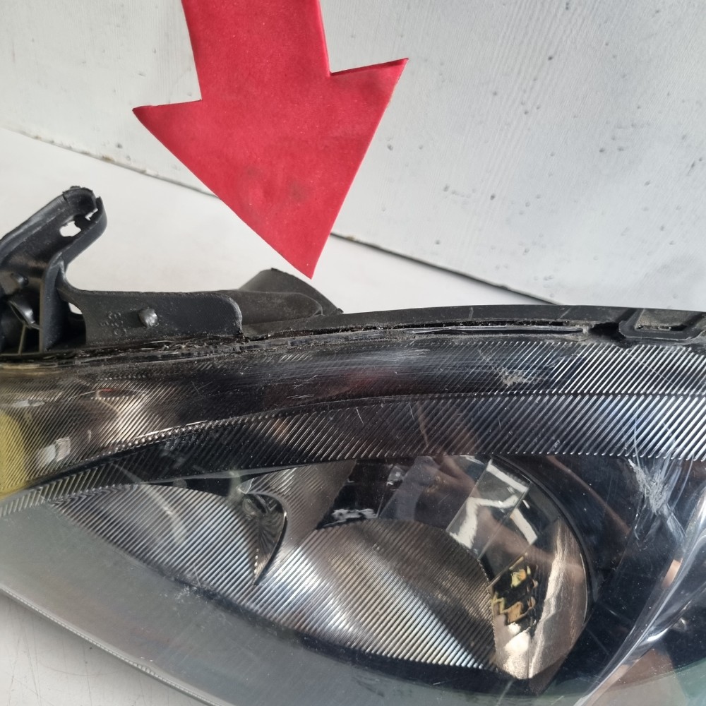 Farol Do Lado Esquerdo Chevrolet Corsa Modelos 2003/2012 Esquerdo/motorista 5