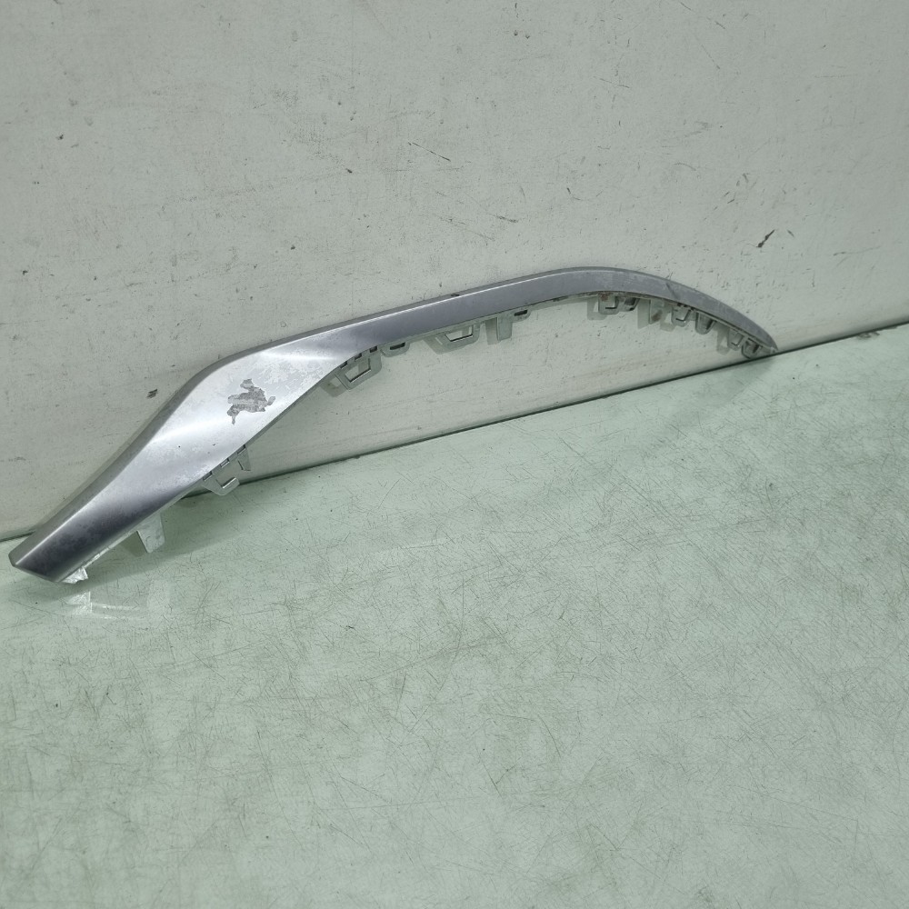 Friso Inferior Parachoque Dianteiro Fiat  Fastback 2022/2024 3