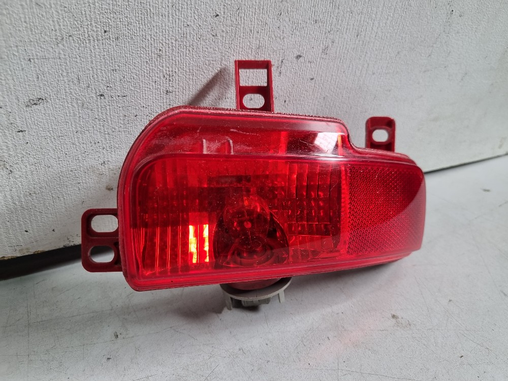 Luz Neblina Dir Do P-choque Tras Peugeot 207 Sedan 2008/2012 2