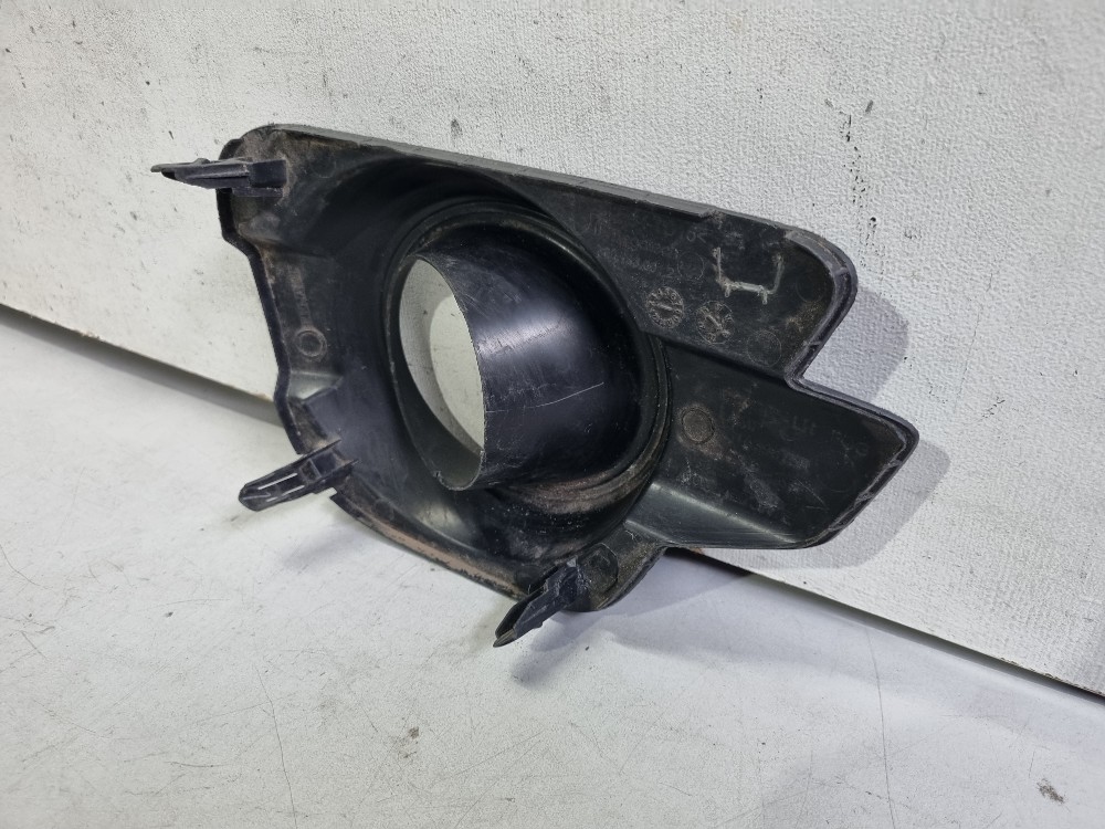 Moldura Do Cibié Esquerdo Renault Kwid 2017/2021 4