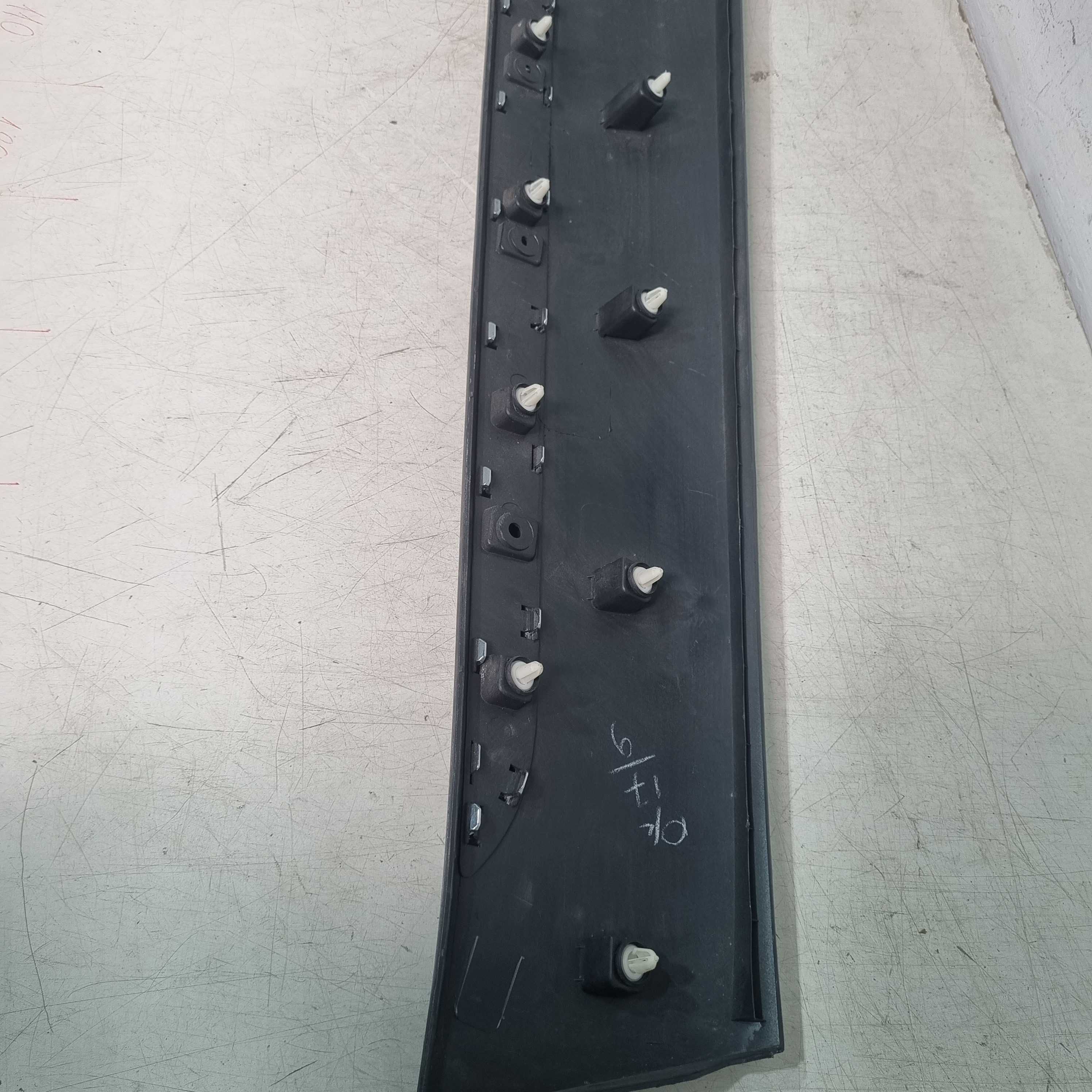 Friso Da Porta Dianteira Direita Chery Tiggo 7 2020/2022 Preto 4