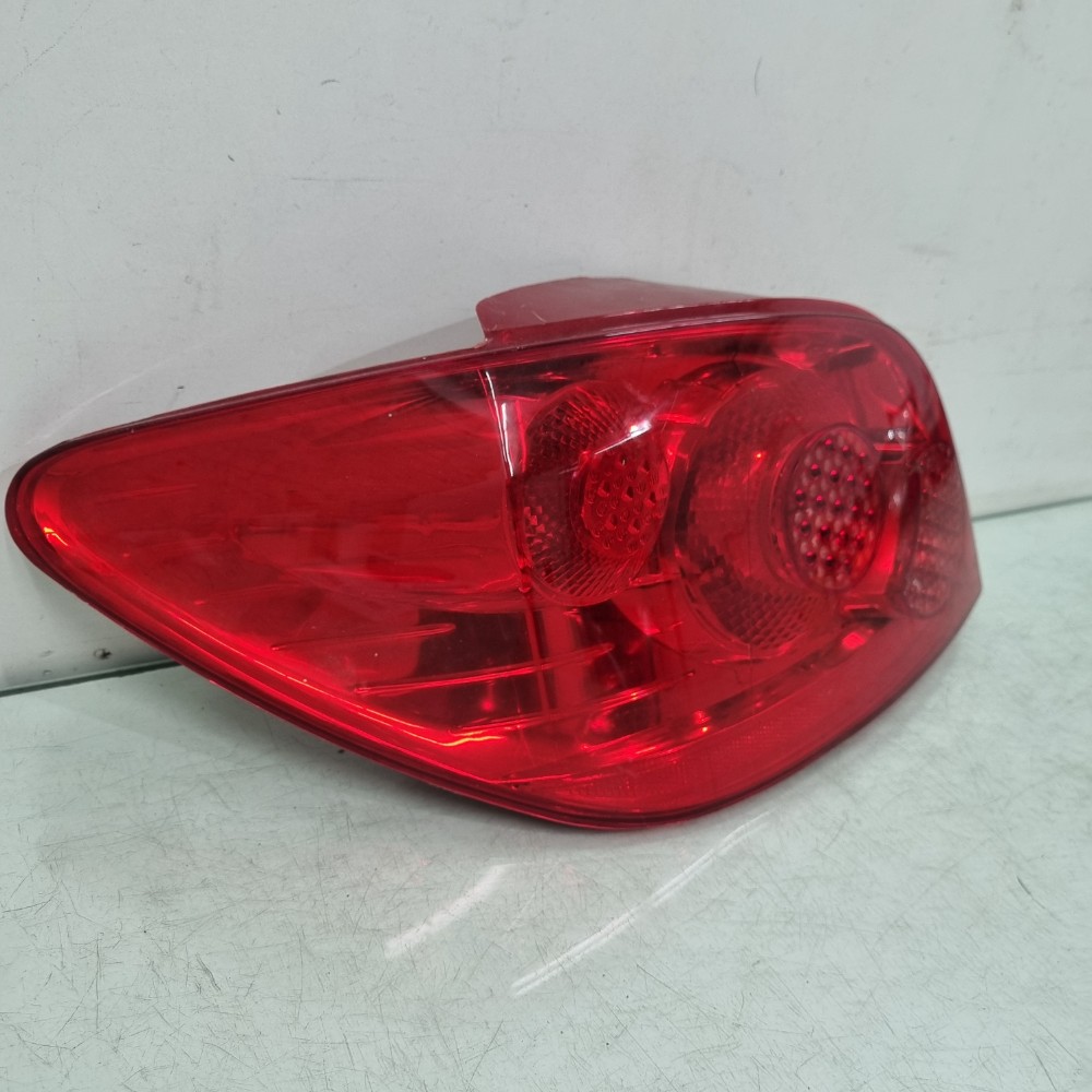 Lanterna Do Lado Esquerdo Peugeot 307 Modelos 2008/2012 Esquerdo/motorista 3