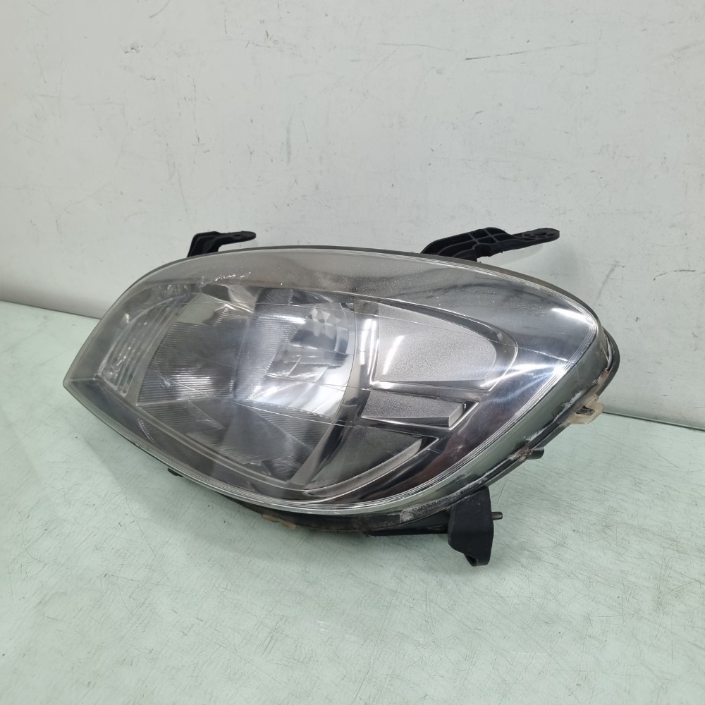 Farol Esquerdo Fumê Chevrolet Celta 2011/2013 Esquerdo/motorista 3