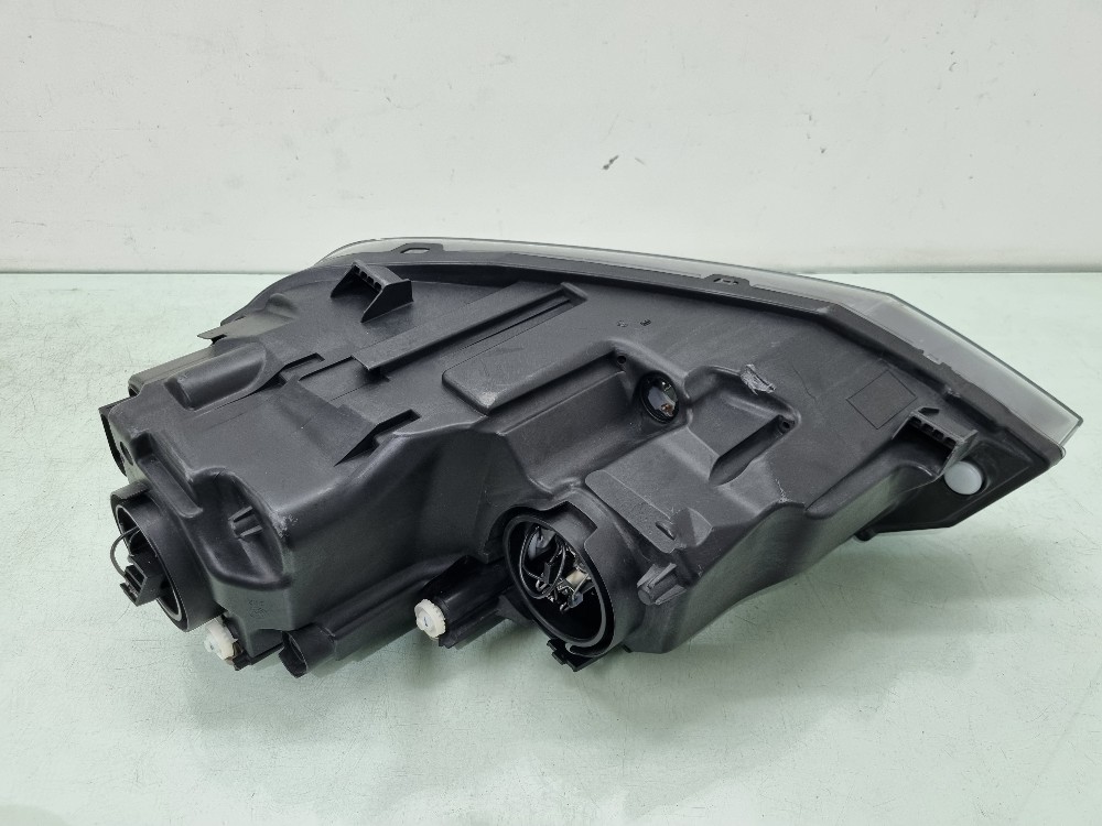 Farol Do Lado Direito Volkswagen Polo Modelos 2017/2021 Direito/passageiro 6