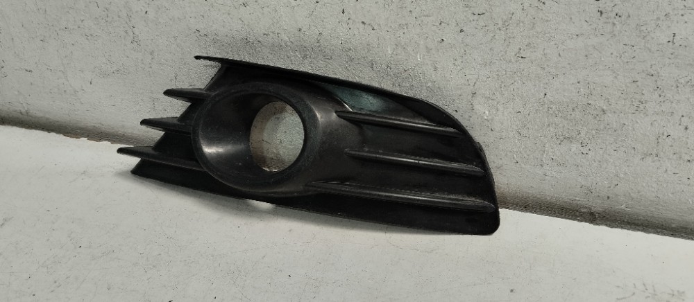Moldura Direita  Milha  Citroen C4 2004/2008 Recondicionado. 2