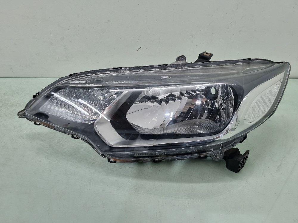 Farol Do Lado Esquerdo Honda Fit Modelos 2015/2016/2017/2018 Esquerdo/motorista