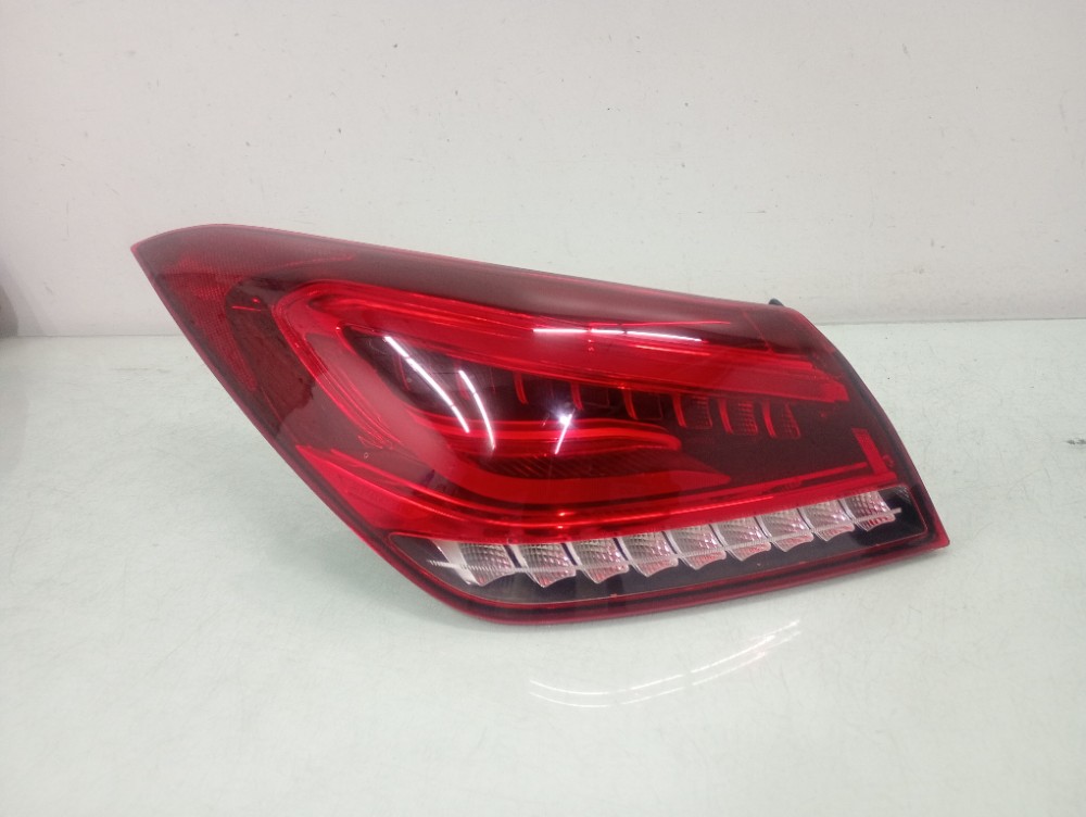 Lanterna Esquerda Mercedes Cla 2020/2023 recuperada 2