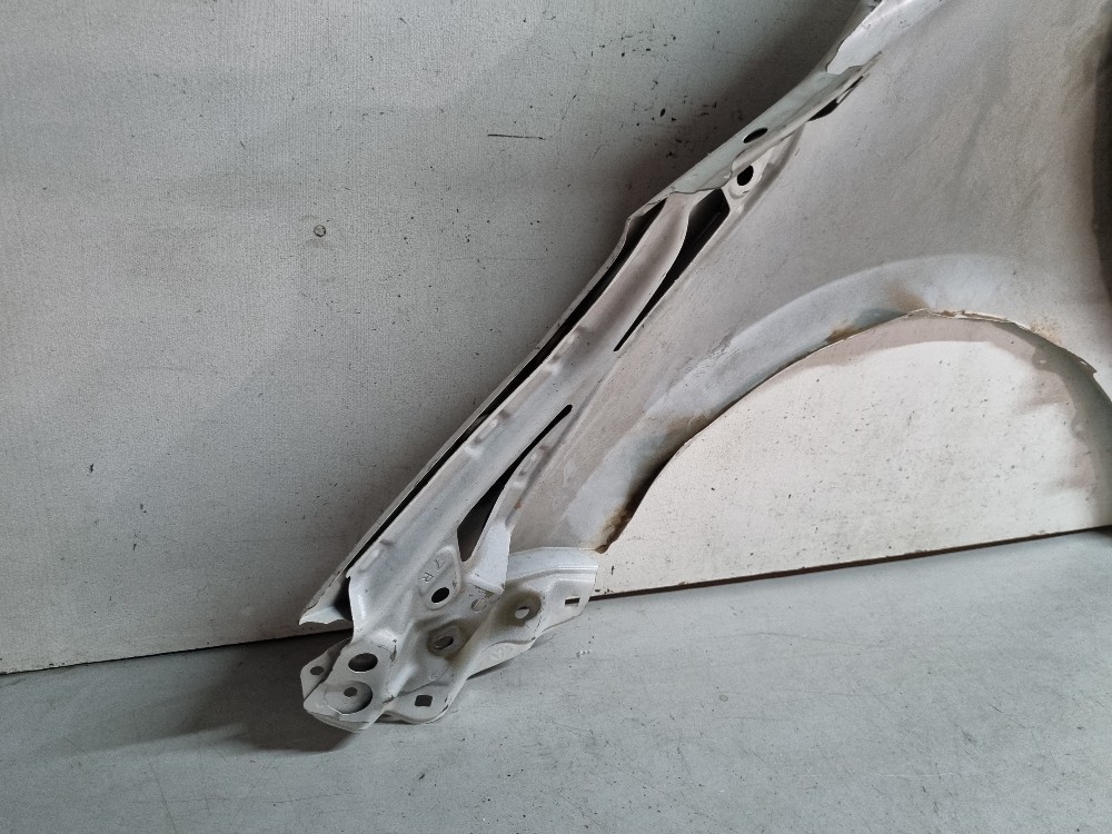 Paralama Direito Toyota Yaris 2017 2018 2019 2020 21 22 2023 6