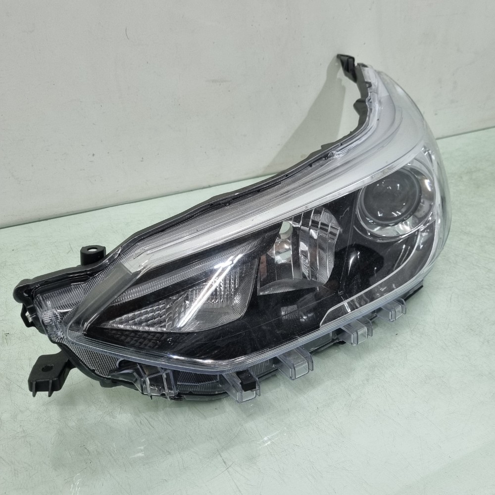 Farol Lado Esquerdo M.negra Do Toyota Yaris 2022/2024 Usado. Esquerdo/motorista 2