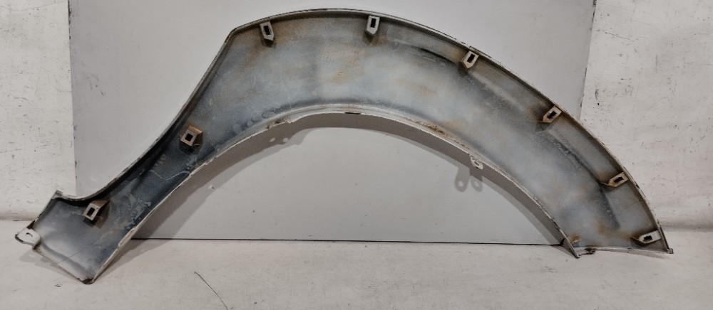 Moldura Paralama Esquerdo Hilux 2013/2016 Usado E Original. 7