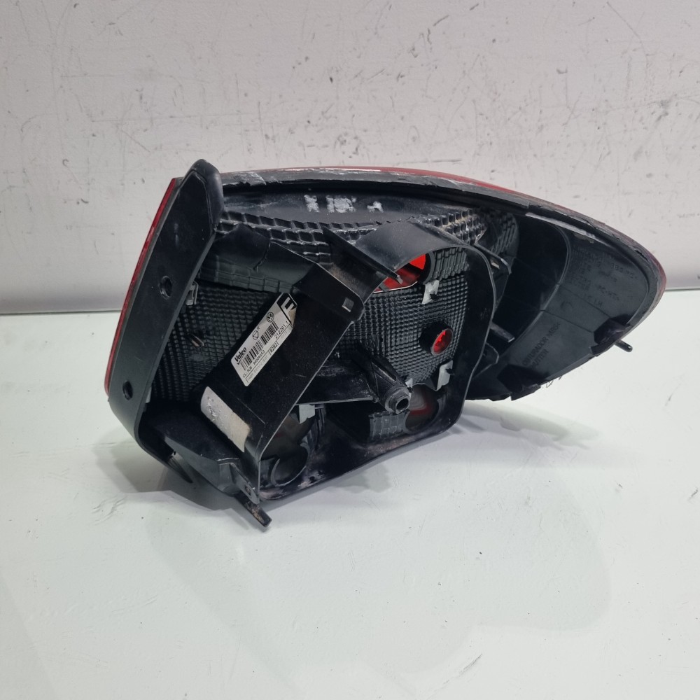Lanterna Do Lado Esquerdo Volkswagen Gol G6 2013/2016 Esquerdo/motorista 3