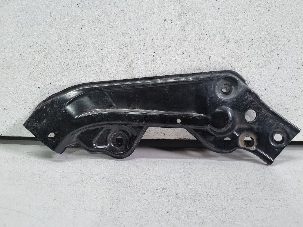 Suporte Do Farol Direito Volkswagen Polo 2017/2023 Semi-novo 1