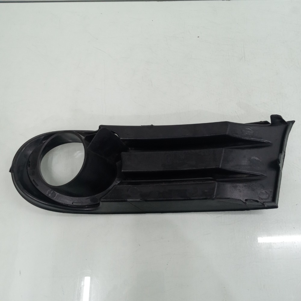 Moldura Do Cibié Direito Volkswagen Gol G5 2009 À 2012 Recup 3