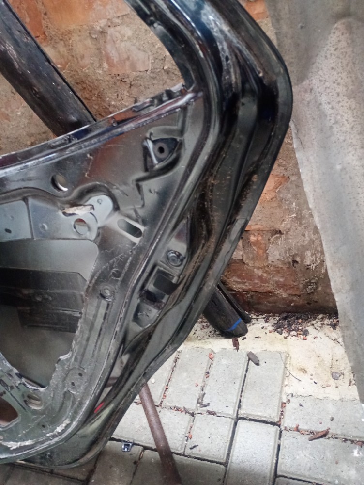 Porta traseira direita recuperada Fiat Argo 2017/2024 3