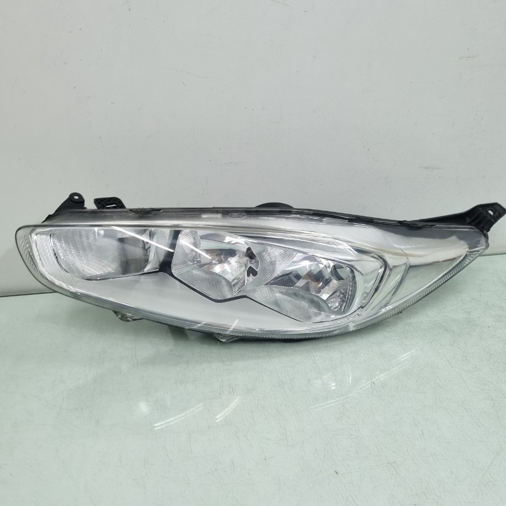 Farol Esquerdo Cromado Ford New Fiesta 2014/2019 Recuperado. Esquerdo/motorista 1