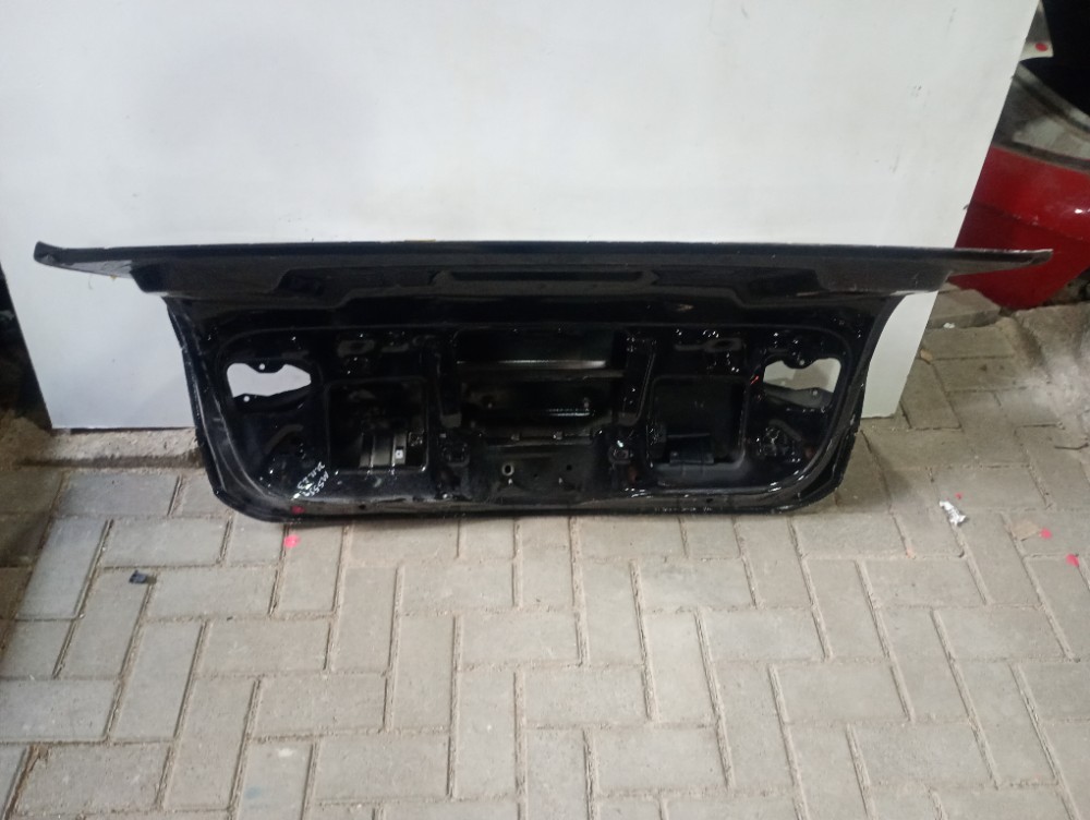 Tampa Traseira Vw Virtus Tsi 2017/ 2023 Recuperada Original. 3