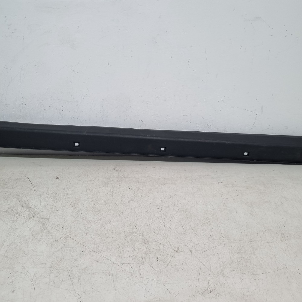 Spoiler Lateral Direito Hyundai Santa Fé Modelos 2017/2020 4