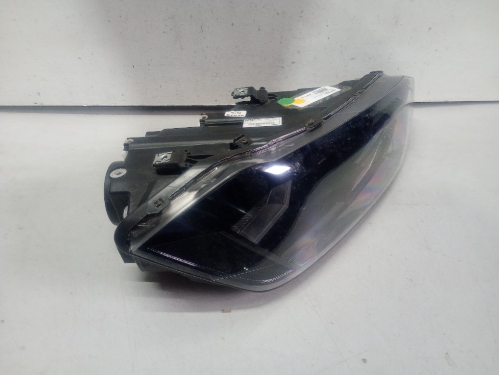 Farol Dianteiro Direito Volkswagen Polo 2017/2021 Direito/passageiro 3