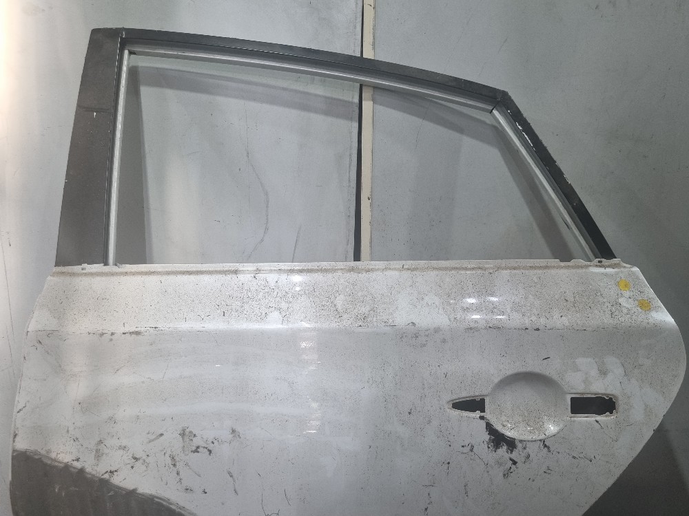 Porta Traseira Do Lado Esquerdo Nissan Sentra 2013/2016 Traseira Esquerdo 3