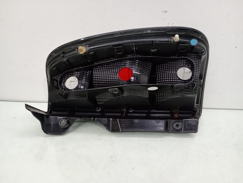 Lanterna Esquerda Com Led Fiat Uno Drive 2016/2021 3
