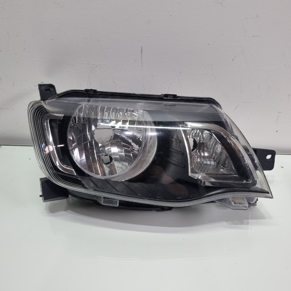 Farol Do Lado Direito Renault Kwid Modelos 2017/2021 Direito/passageiro 1