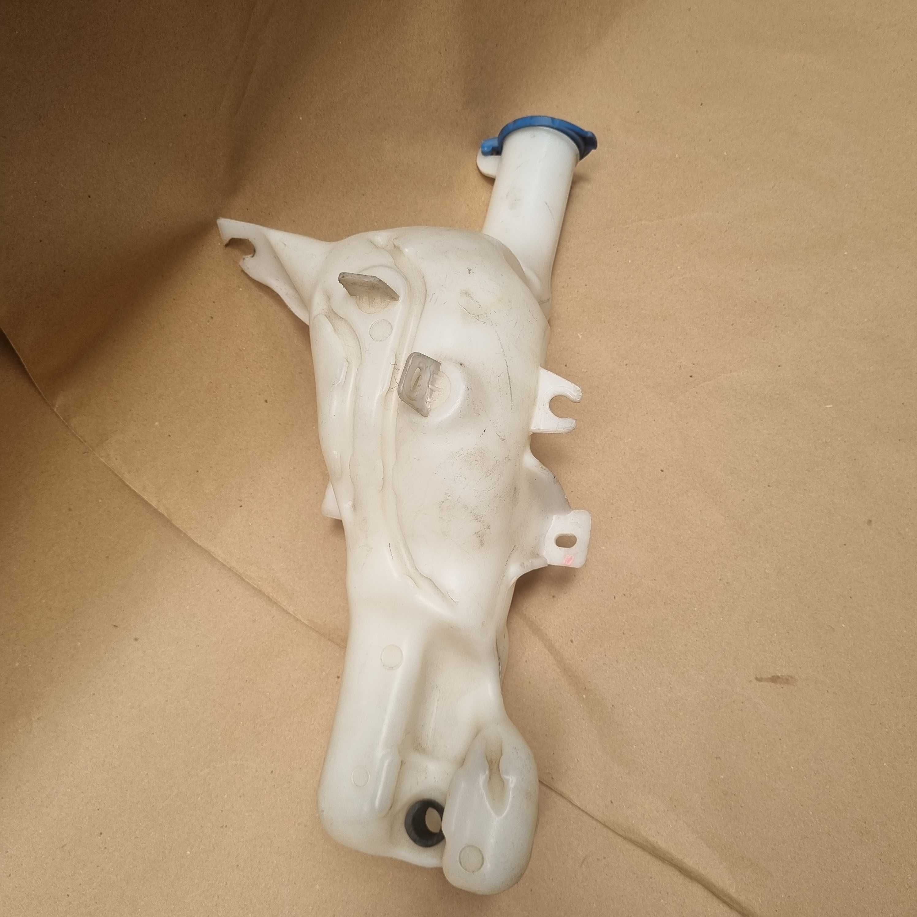 Reservatório De Agua Limpador Hyundai Hb20 2012/2019 Branco/azul 2