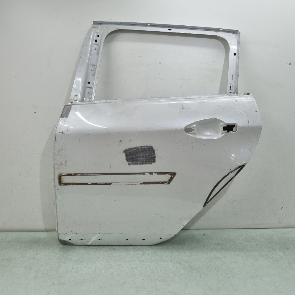 Porta Traseira Esquerda Peugeot 2008 2016 / 2022 Recuperada. Traseira
