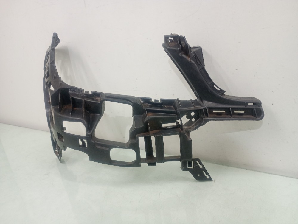 Guia Do Farol Direito Mercedes C200 C180 2014/2018 Usado 2
