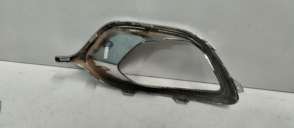 Moldura Milha Direita Cromada Logan 2014/2019 Recondicionado 3