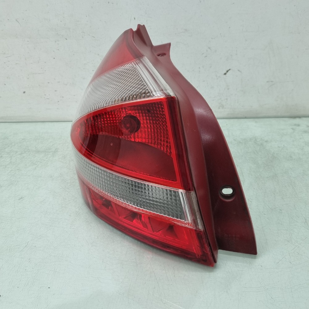 Lanterna Esquerda Caoa Chery Celer Modelos 2016/2018 Esquerdo/motorista 2
