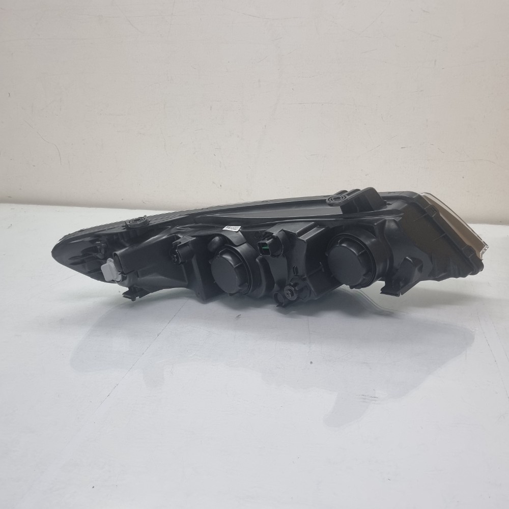 Farol Do Lado Esquerdo Kia Cerato Modelos 2009/2012 Esquerdo/motorista 7