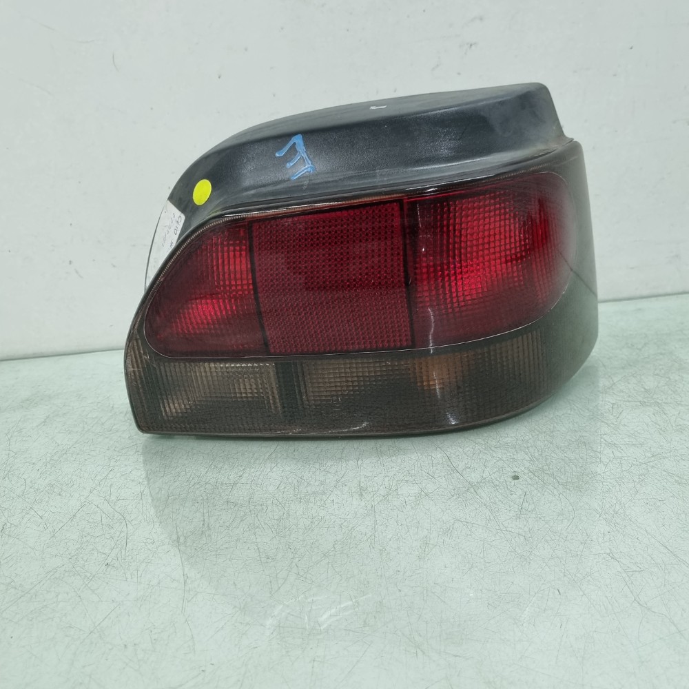 Lanterna Traseira Lado Direito Renault Clio 1996/1999 Direito/passageiro 1
