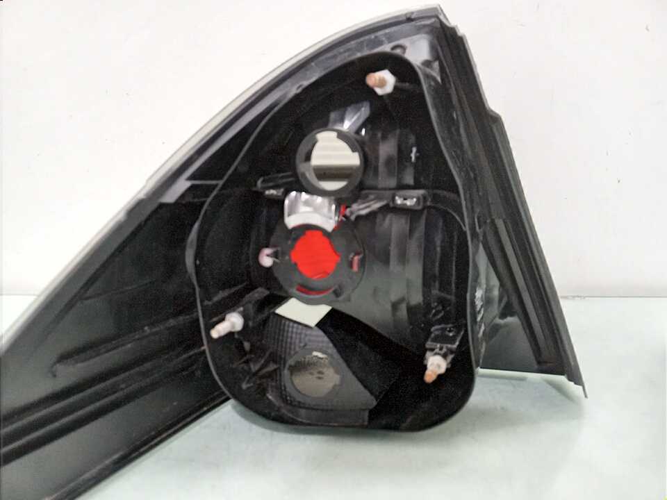 Lanterna Direita Fiesta Sedan Mascara Negra 2011 / 2014 Rec. 3
