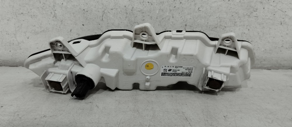 Led Direito Parachoque  Dianteiro 208 2020/2024 Recuperado. 4