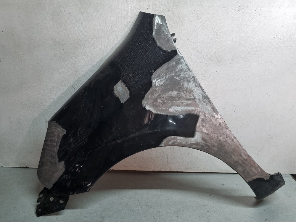 Paralama Lado Esquerdo Nissan March Modelos 2016/2019