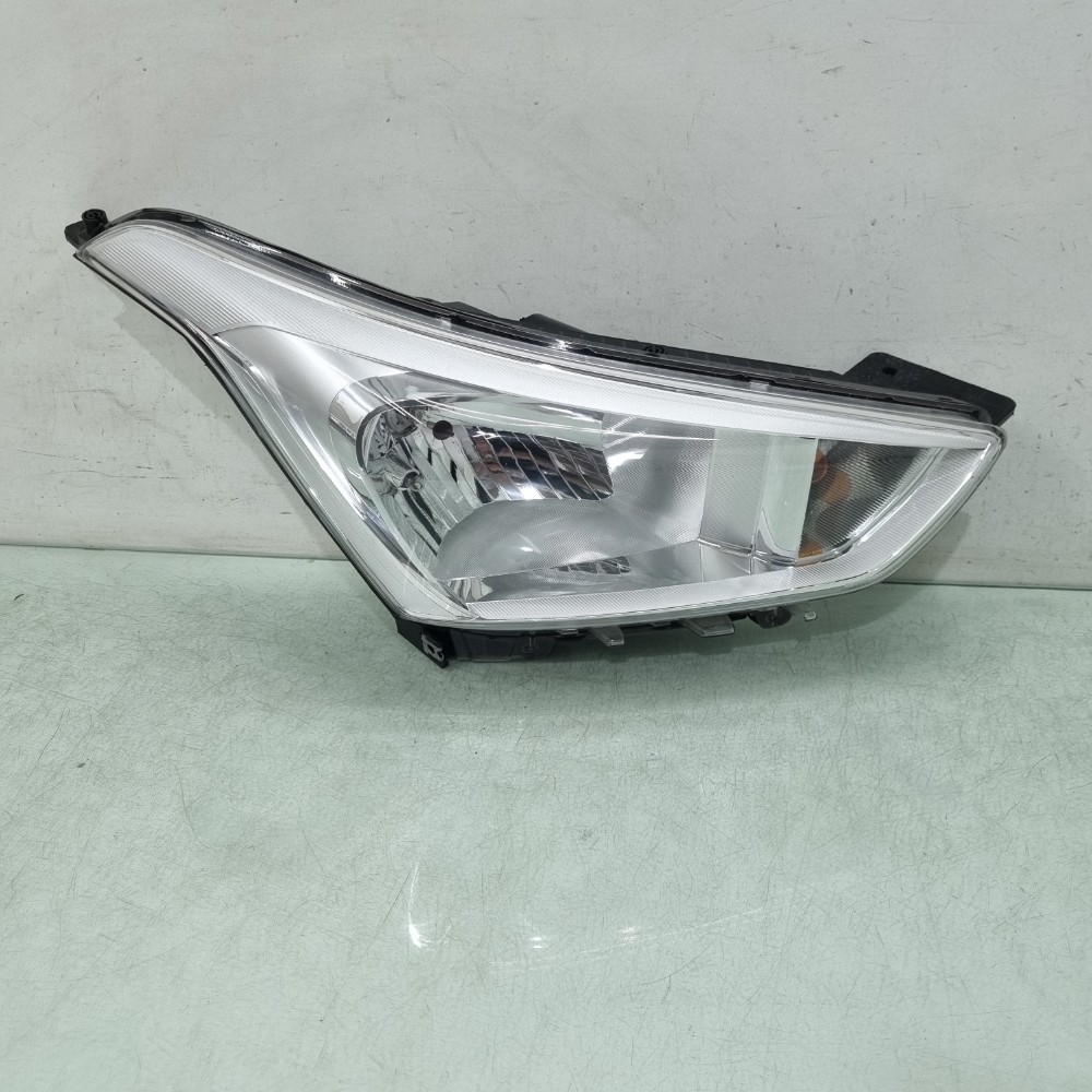 Farol Direito Cromado Hyundai Creta Modelos 2017/2022 Direito/passageiro
