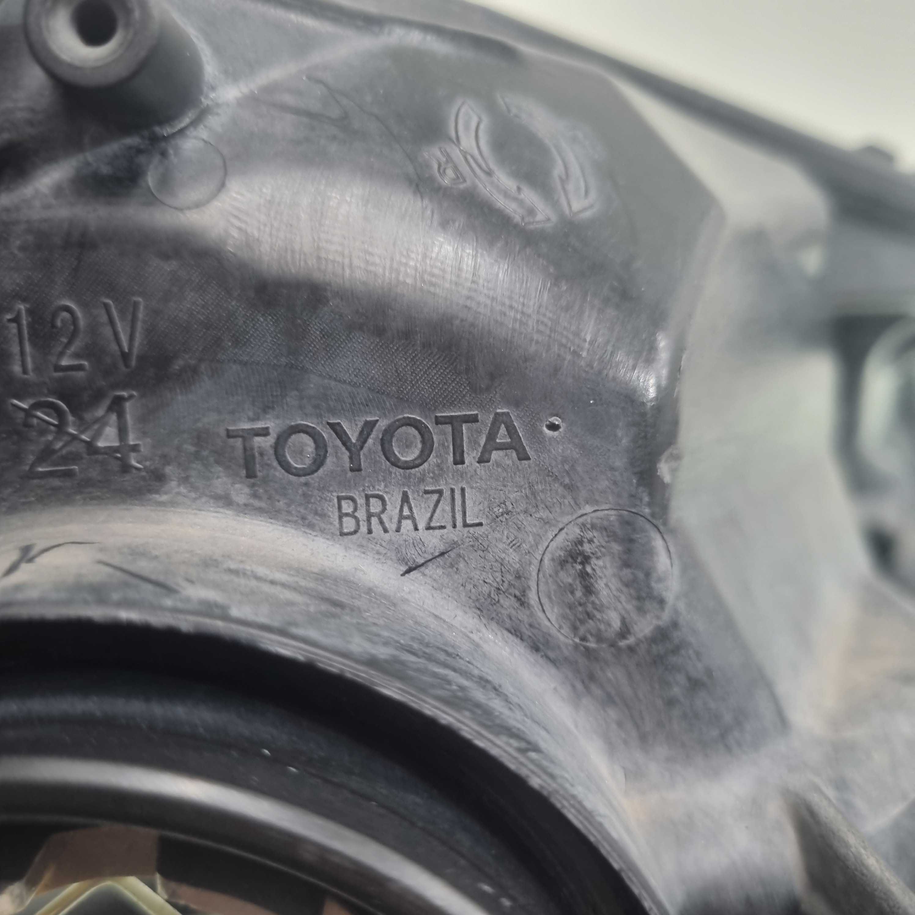 Farol Do Lado Esquerdo Toyota Etios Modelos 2013/2019 Esquerdo/motorista 5