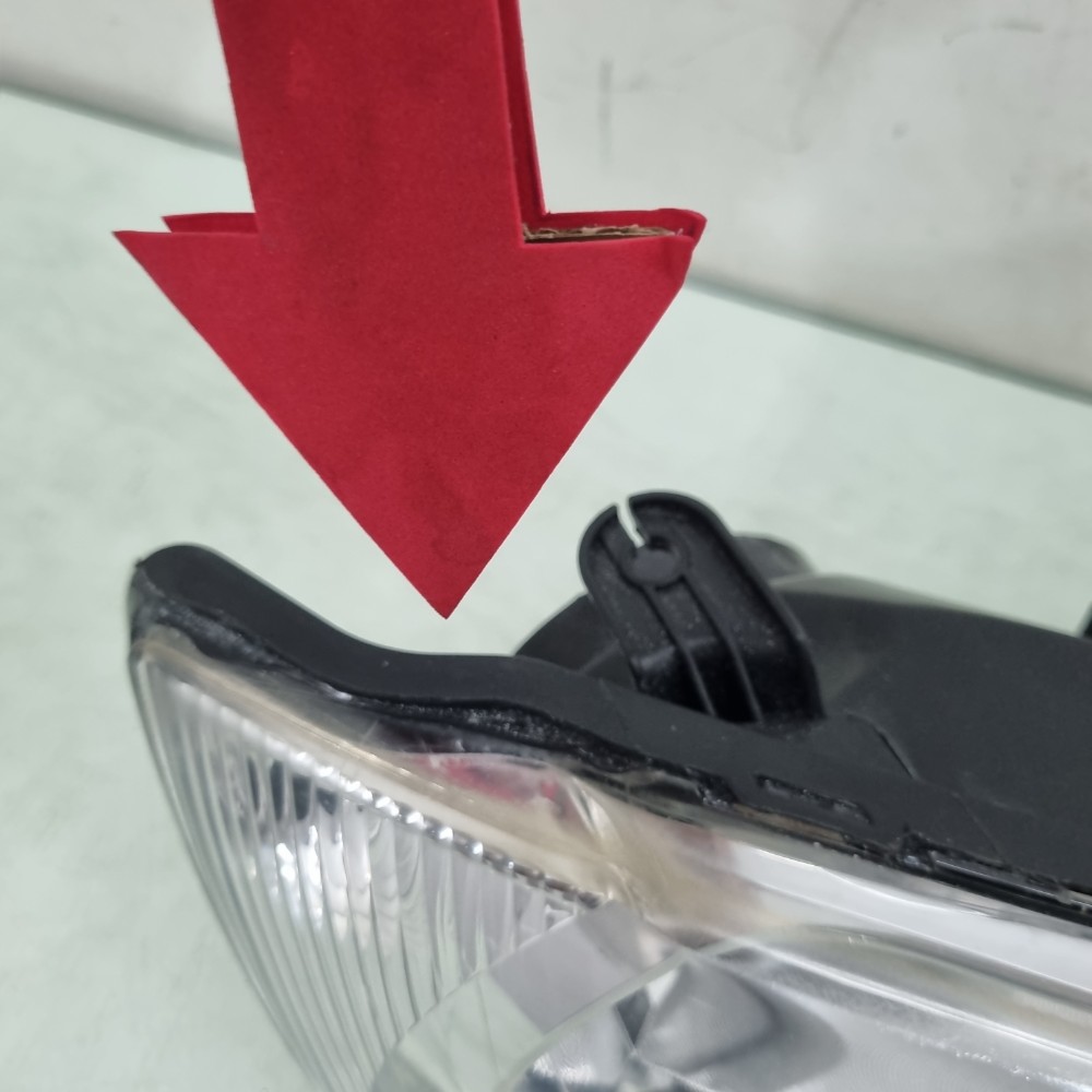 Farol Do Lado Direito Chevrolet Classic Modelos 2011/2016 Direito/passageiro 4