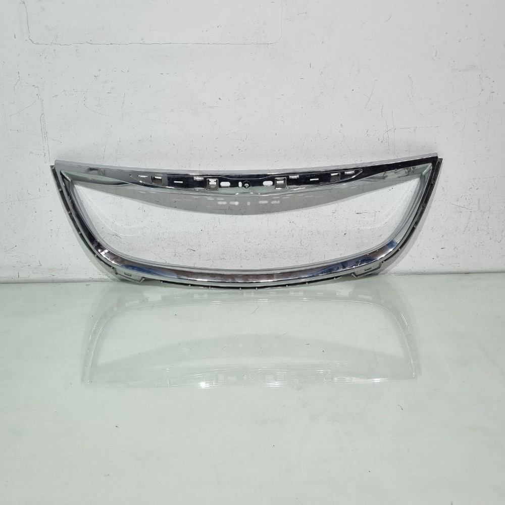 Friso Grade Frontal Chrysler Town Country  Modelos 2008/2017 Cromado 1