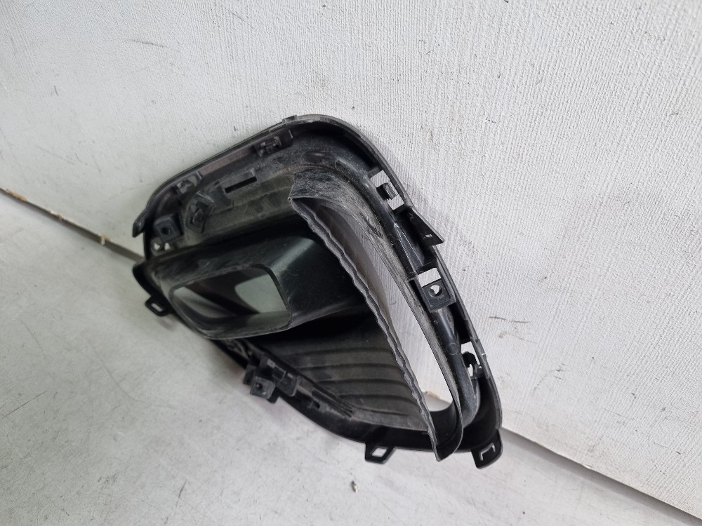 Moldura De Milha Esquerda Fiat Pulse 2019/2022 4