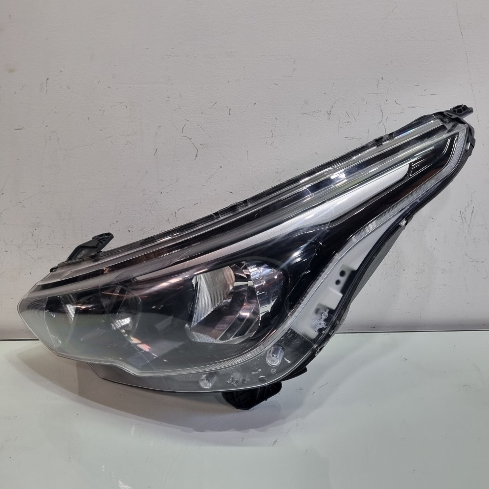 Farol Esquerdo Sem Led Com Lâmpada H15 Fiat Argo 2023/2025 Esquerdo/motorista 1