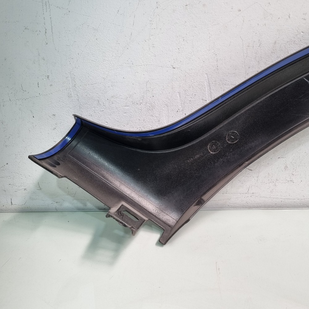 Moldura Traseira Do Lado Direito Renault Duster 2016/2019 2