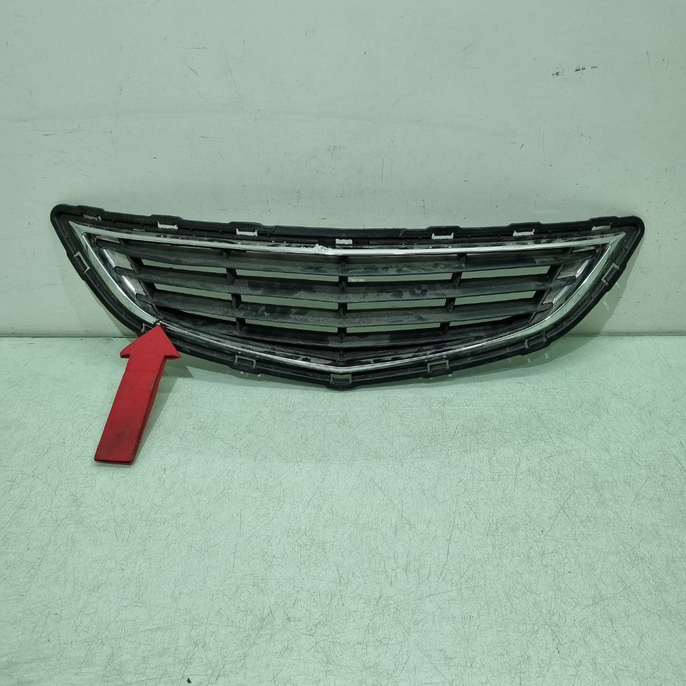 Grade Inferior Do Parachoque Chevrolet Onix Prisma 2013/2015 Preto 1
