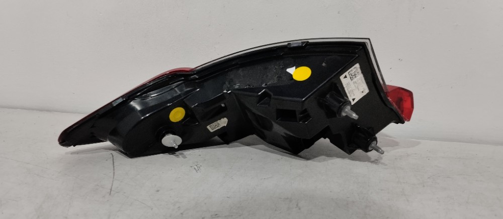 Lanterna Direita Recuperado Bmw 320i 2020/2023 4